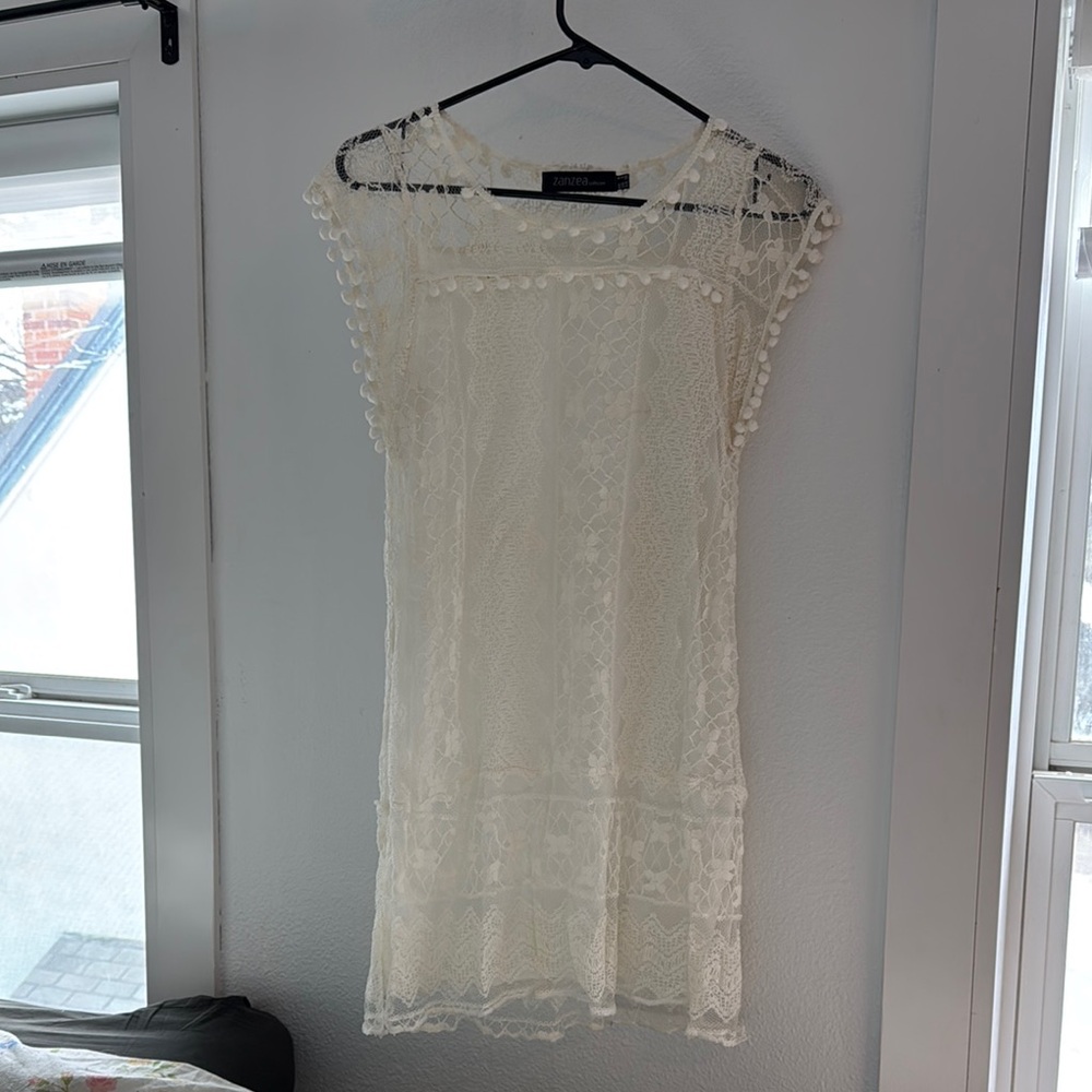 Cream Lace Dress by Zanzea